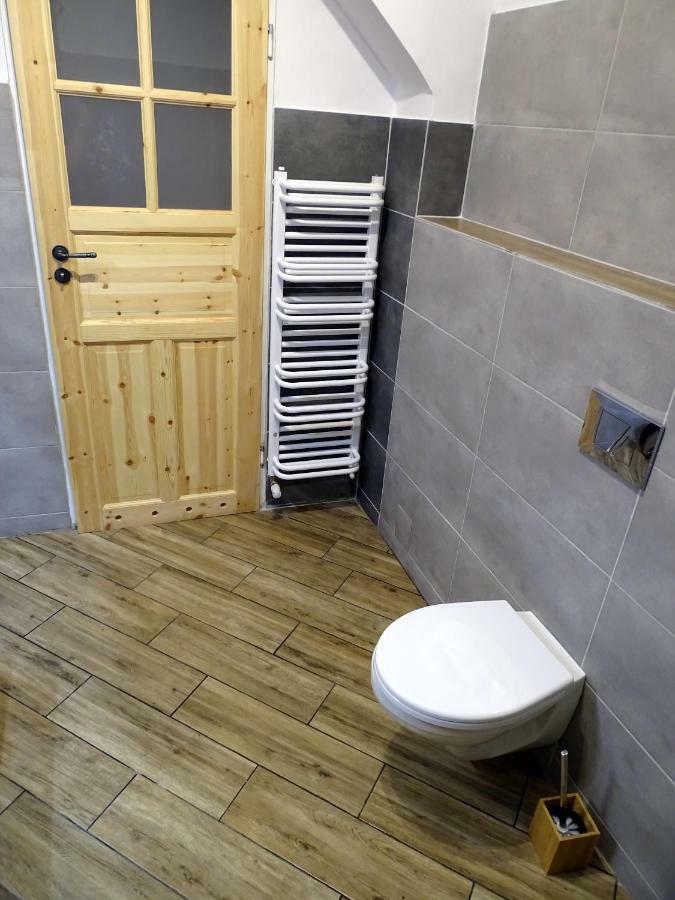 Mur 4 - Apartament Z Patio Stary Toruń المظهر الخارجي الصورة