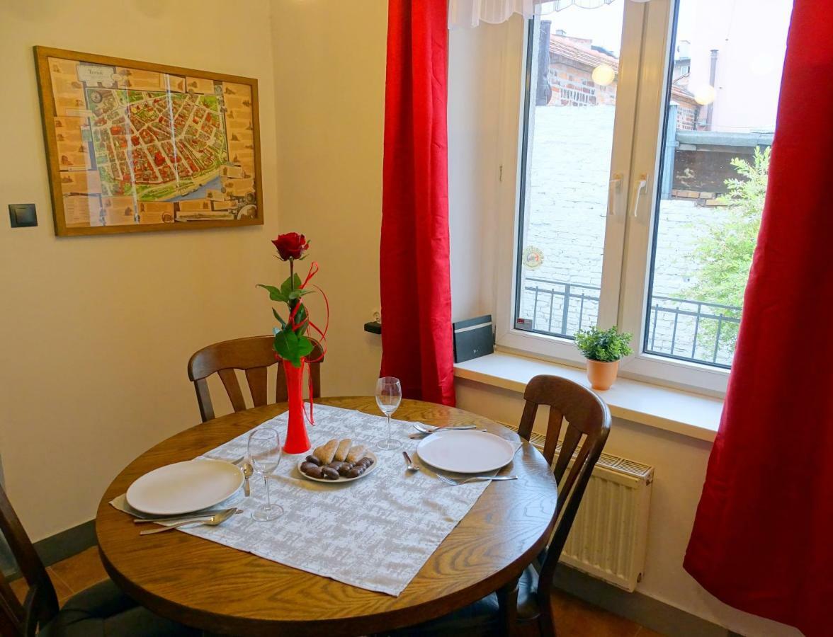 Mur 4 - Apartament Z Patio Stary Toruń المظهر الخارجي الصورة